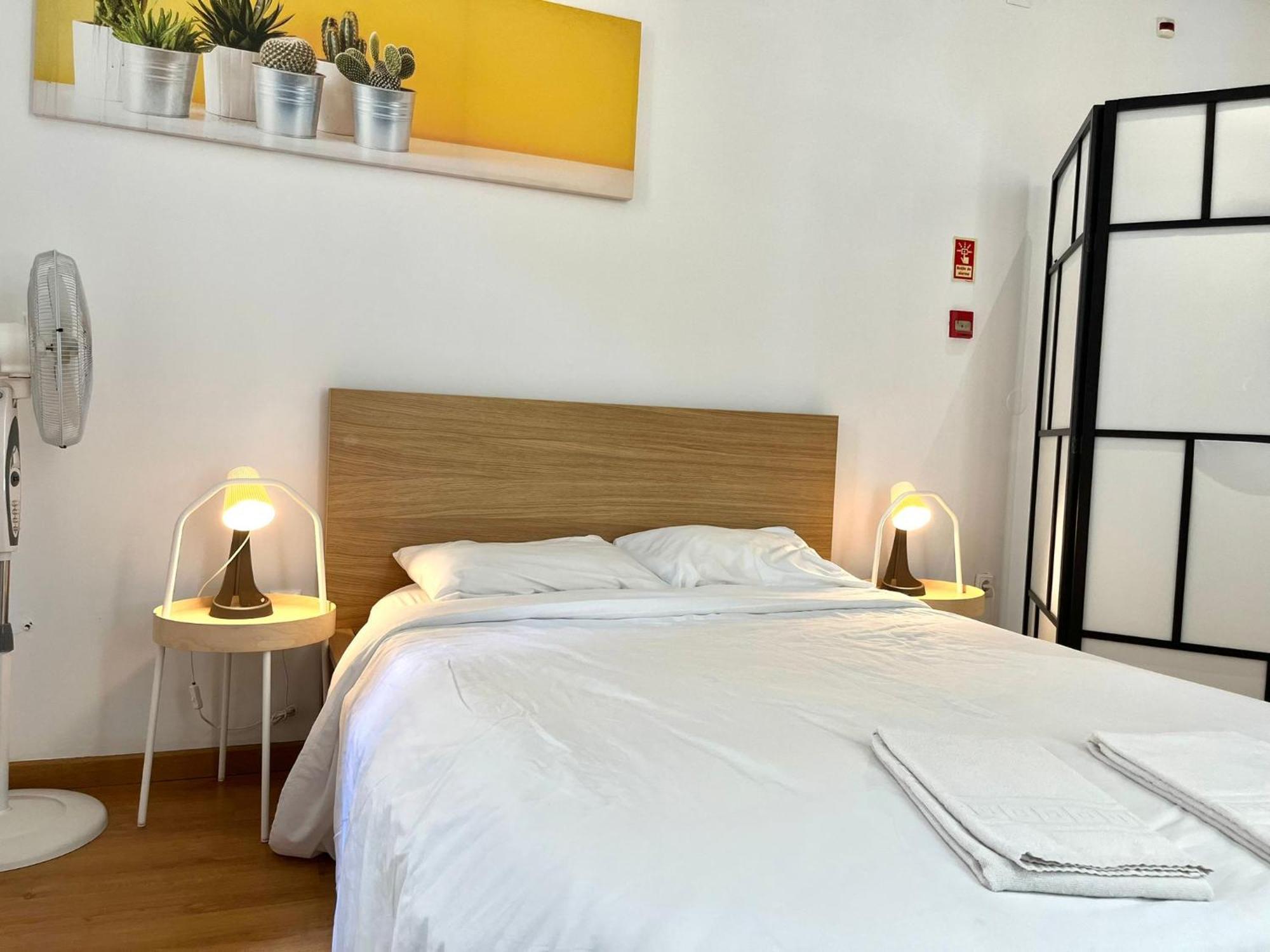 2 Bedroom Apartment - Bairro Alto Residence Лиссабон Экстерьер фото